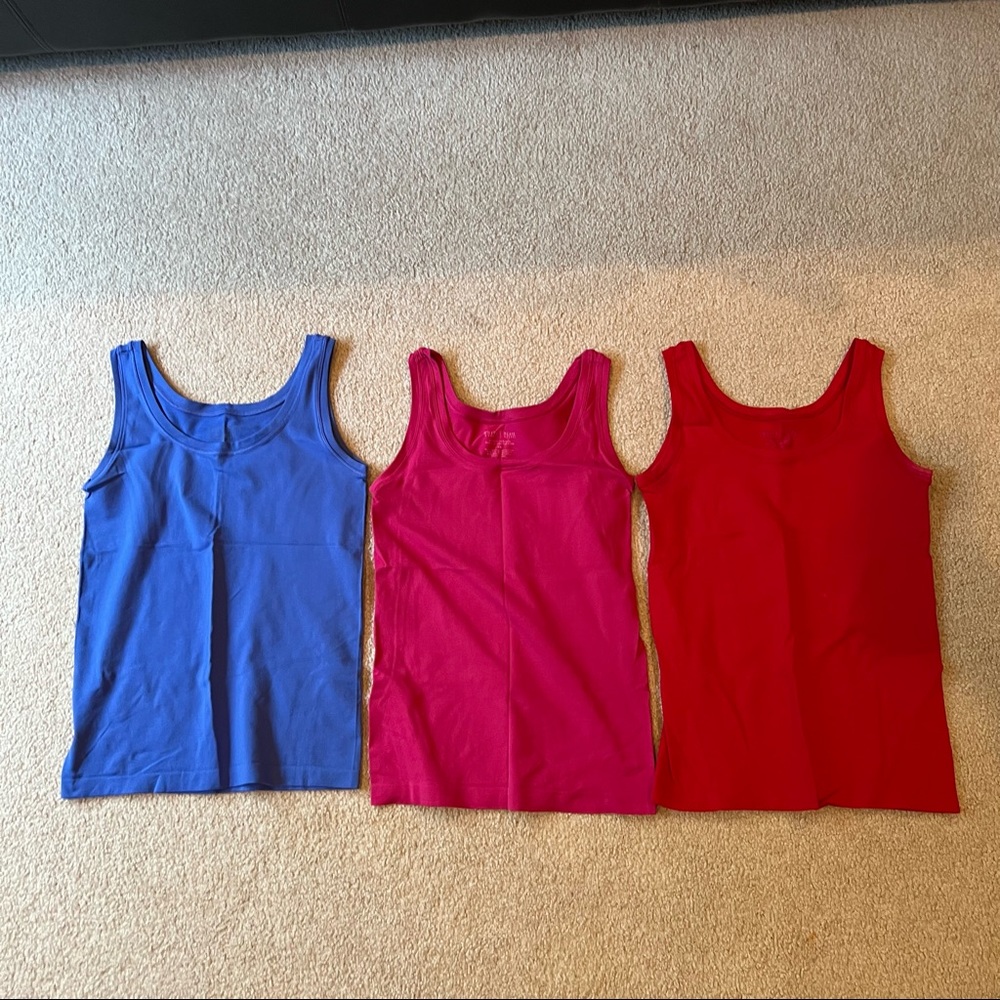 3 NEW White House Black Market seamless tank tops, size XS S